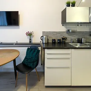 Modern In Location Apartament